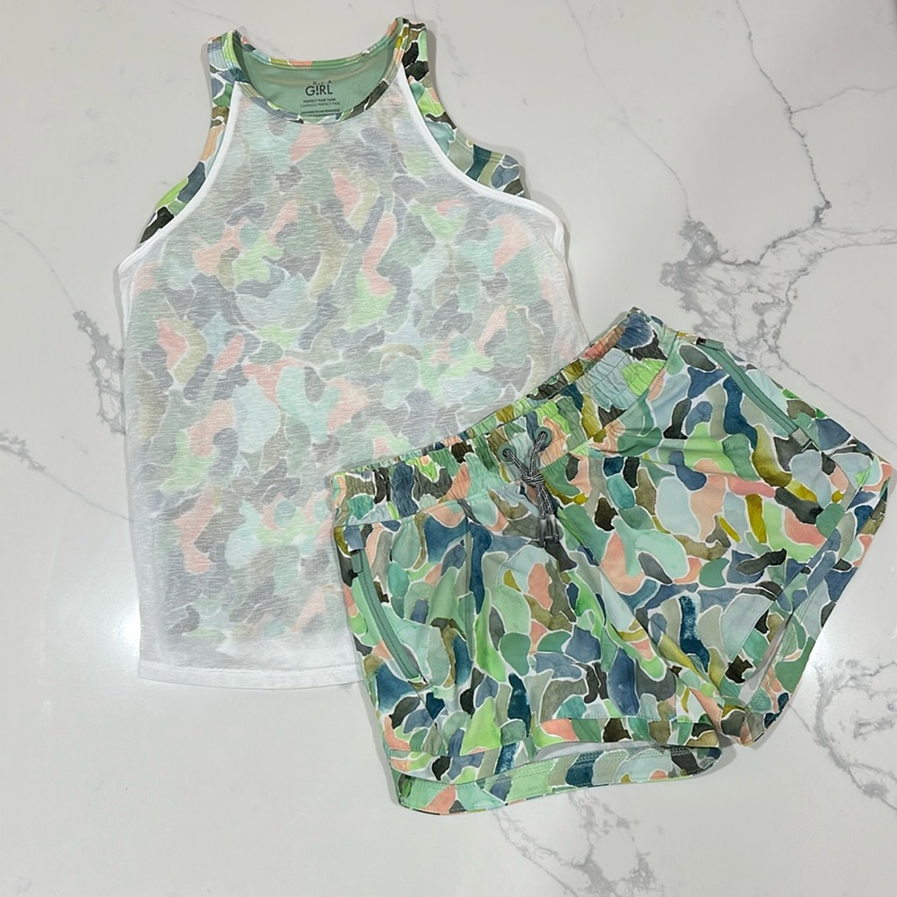 Athleta Girl Set  Tank and Shorts L like new